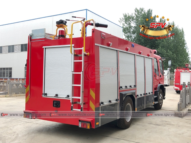 6,000 Fire Fighting Truck ISUZU FTR - RB